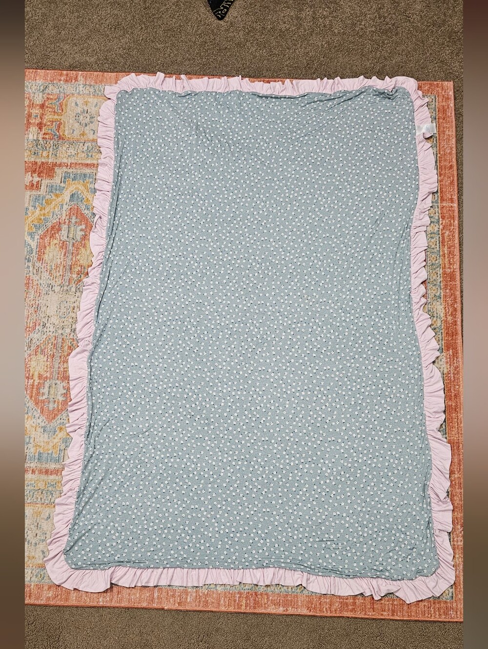 Marion & Laney Reversible Ruffled Luxe Patoo Blanket - Picture 2 of 5
